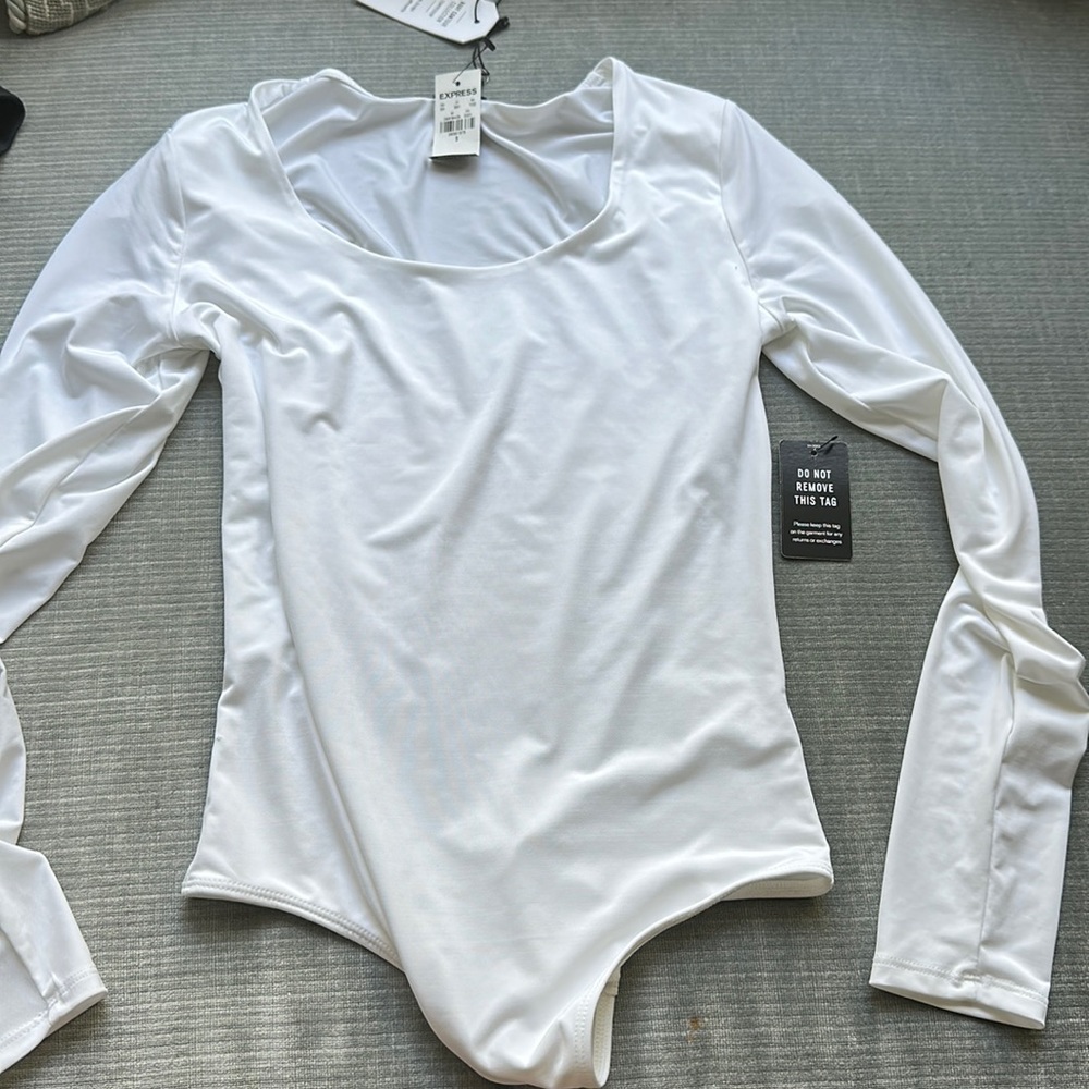 CUTE WHITE BODYSUIT